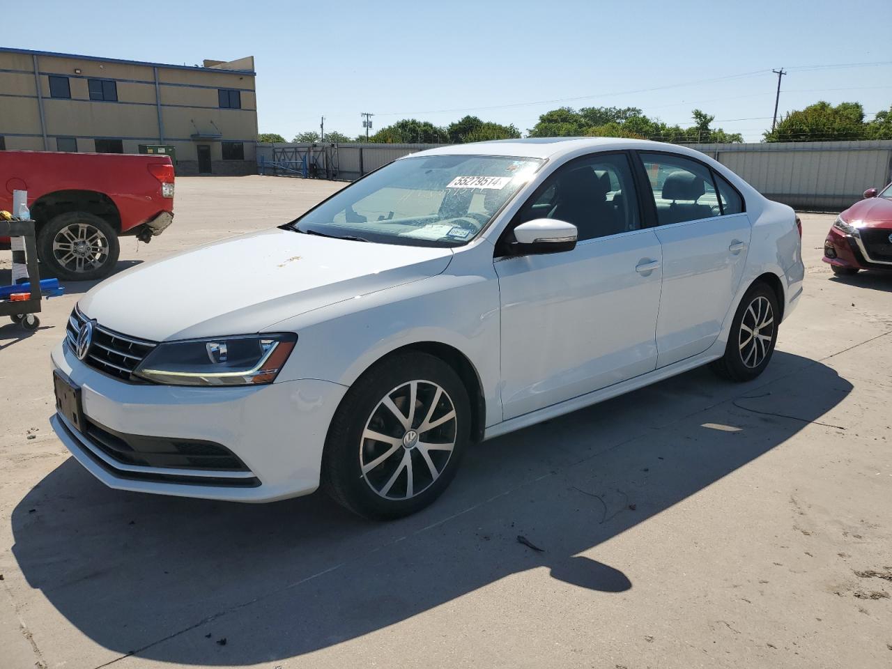 VOLKSWAGEN JETTA 2018 3vwdb7aj9jm232619