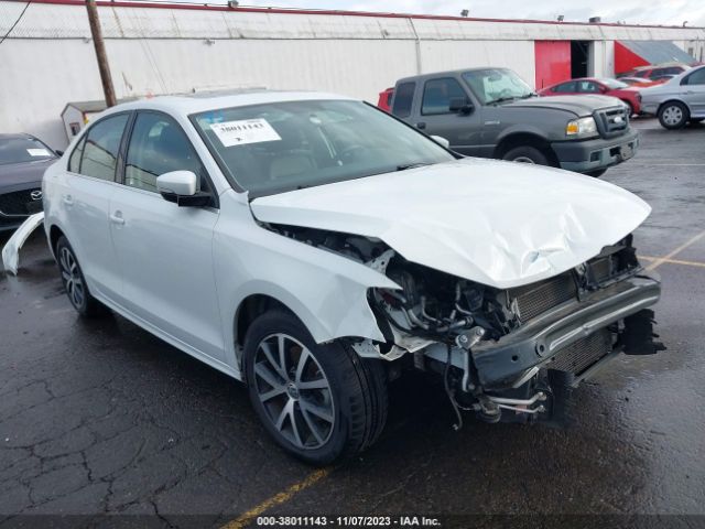 VOLKSWAGEN JETTA 2017 3vwdb7ajxhm387576