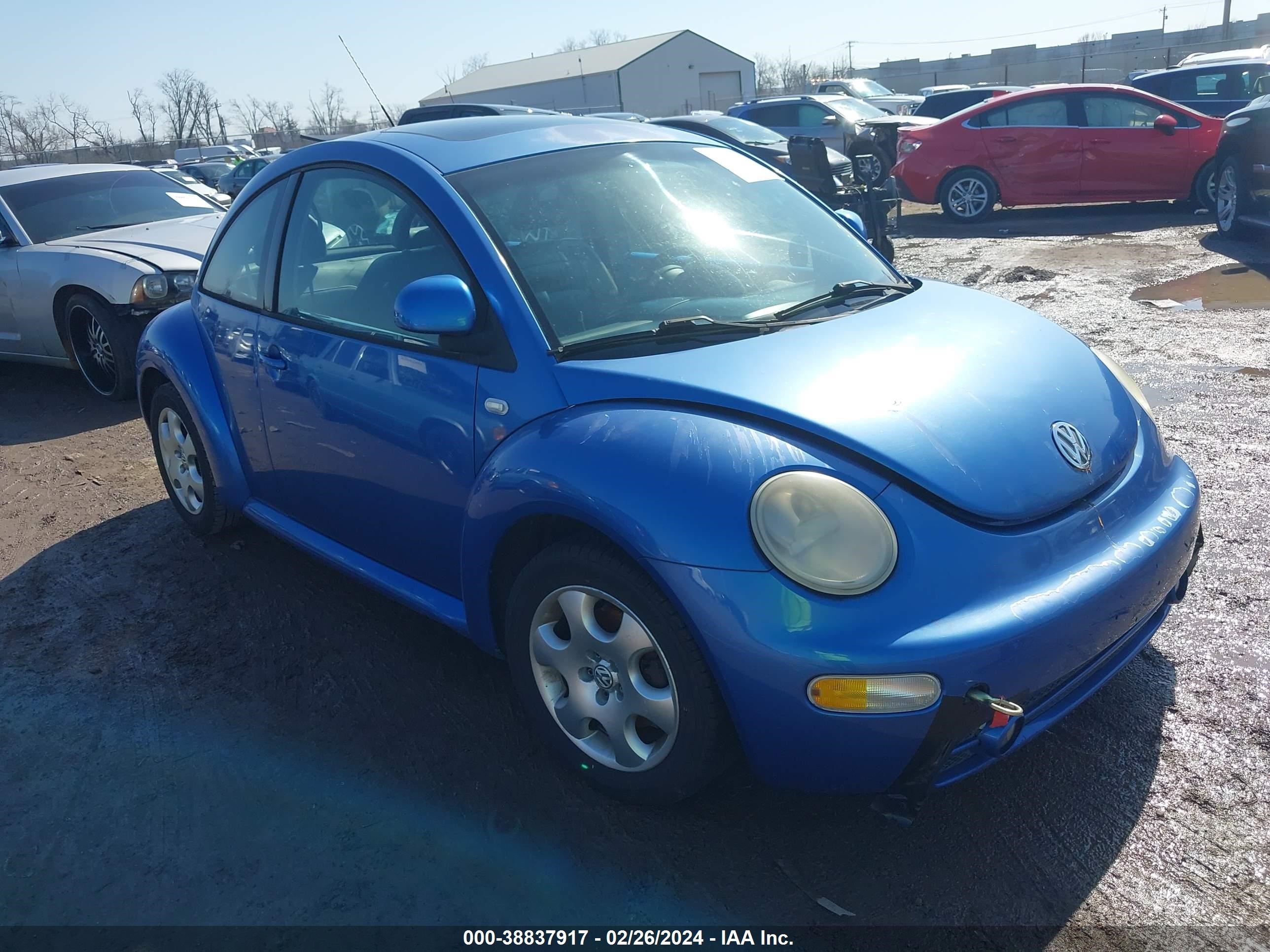 VOLKSWAGEN BEETLE 2000 3vwdd21c3ym432324