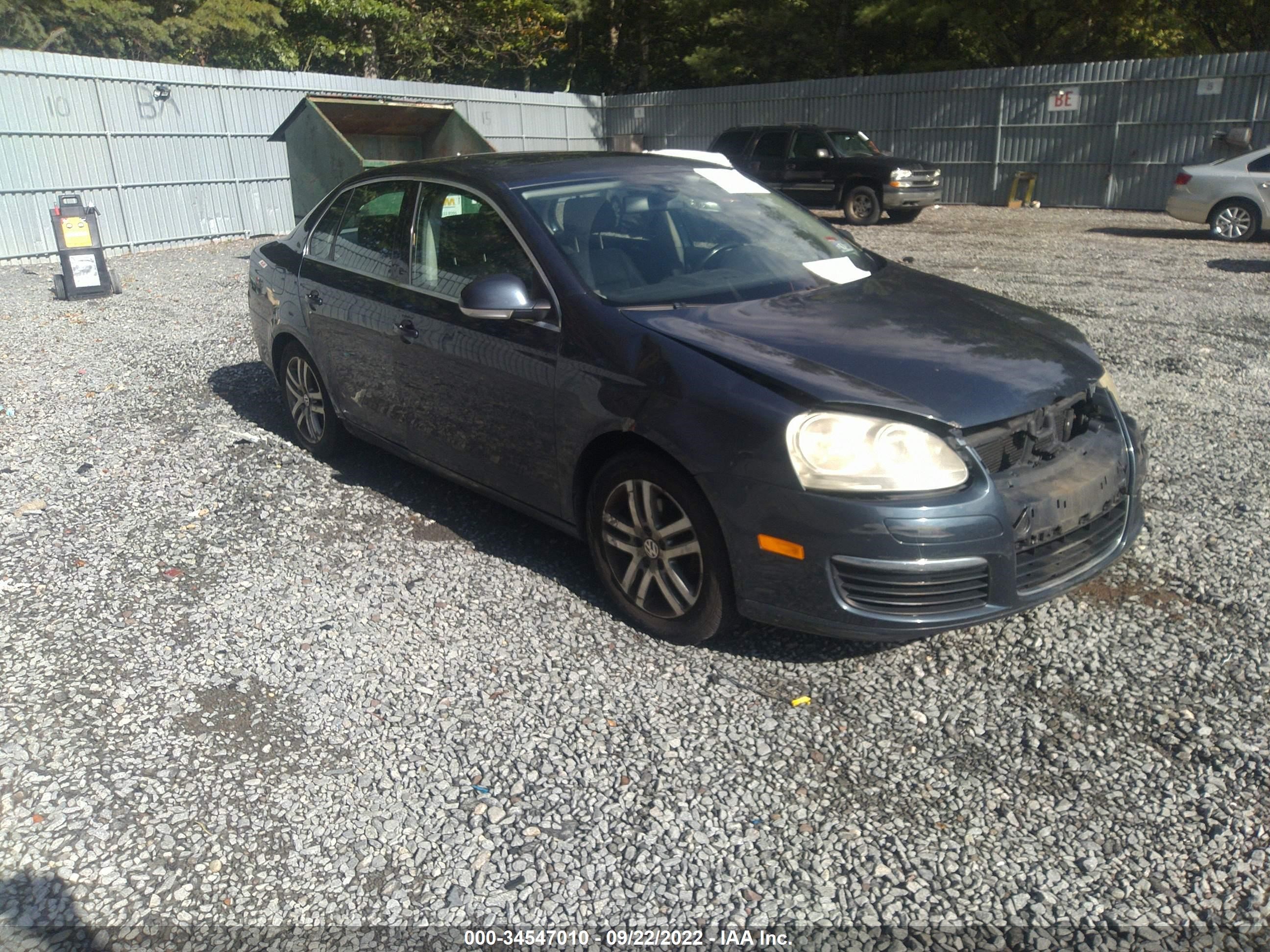 VOLKSWAGEN JETTA 2005 3vwdf71k05m613200