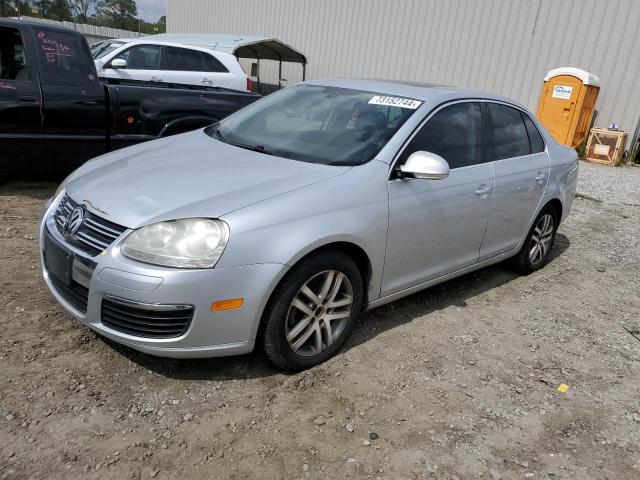 VOLKSWAGEN NEW JETTA 2005 3vwdf71k25m608905