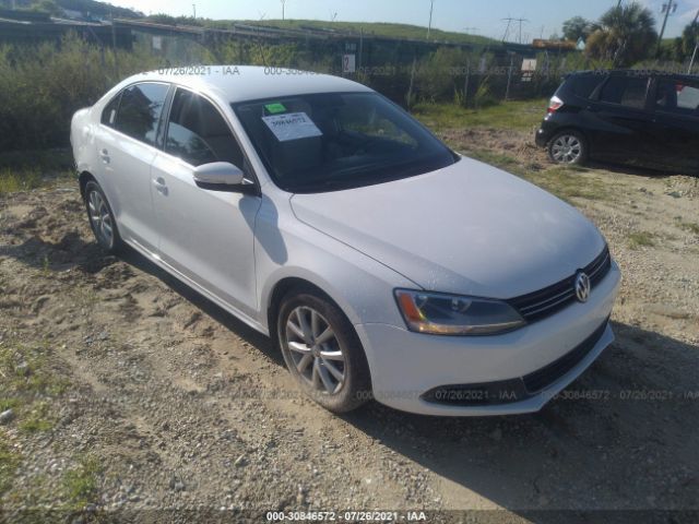 VOLKSWAGEN NULL 2013 3vwdp7aj1dm366076