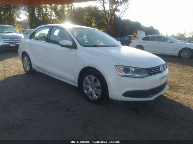 VOLKSWAGEN NULL 2013 3vwdp7aj2dm219233