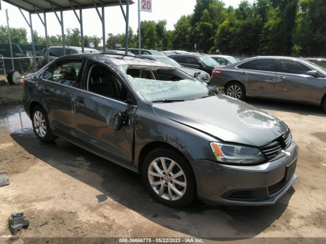 VOLKSWAGEN NULL 2013 3vwdp7aj3dm268411