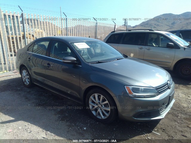 VOLKSWAGEN NULL 2013 3vwdp7aj5dm376528