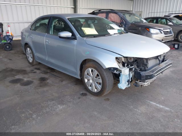 VOLKSWAGEN NULL 2013 3vwdp7aj6dm244927