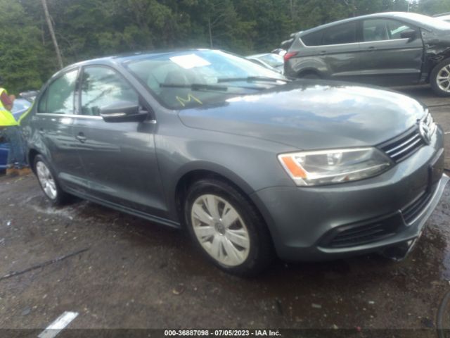 VOLKSWAGEN NULL 2013 3vwdp7aj9dm416772