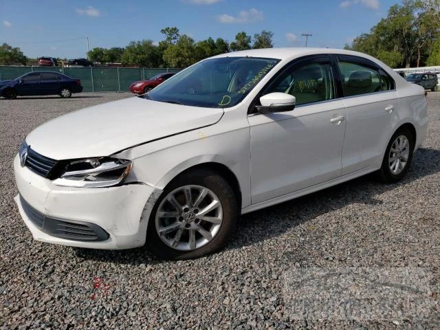 VOLKSWAGEN JETTA 2013 3vwdx7aj0dm387629