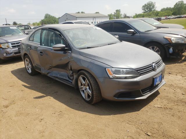 VOLKSWAGEN NULL 2013 3vwdx7aj3dm404682