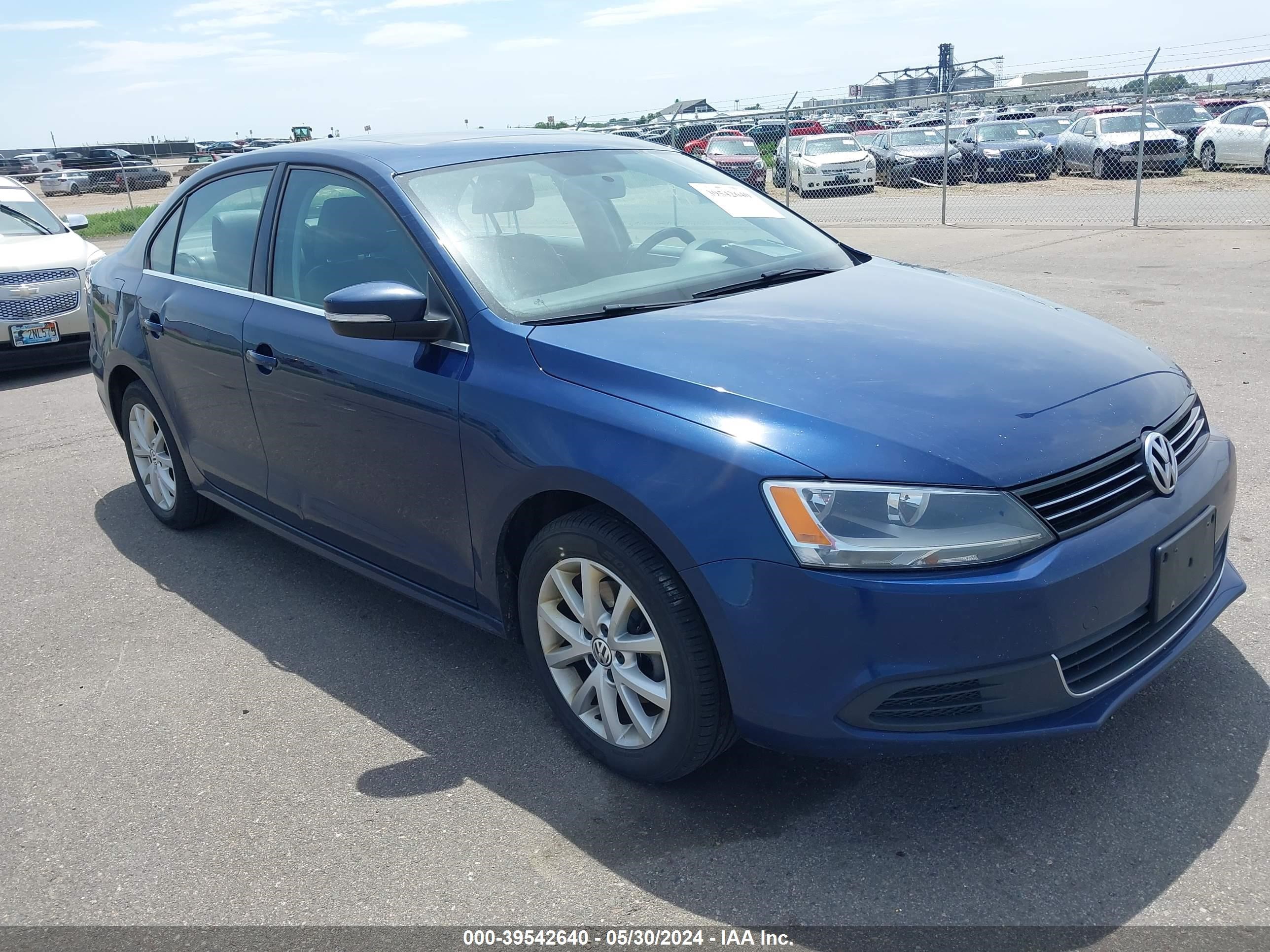 VOLKSWAGEN JETTA 2013 3vwdx7aj6dm392155