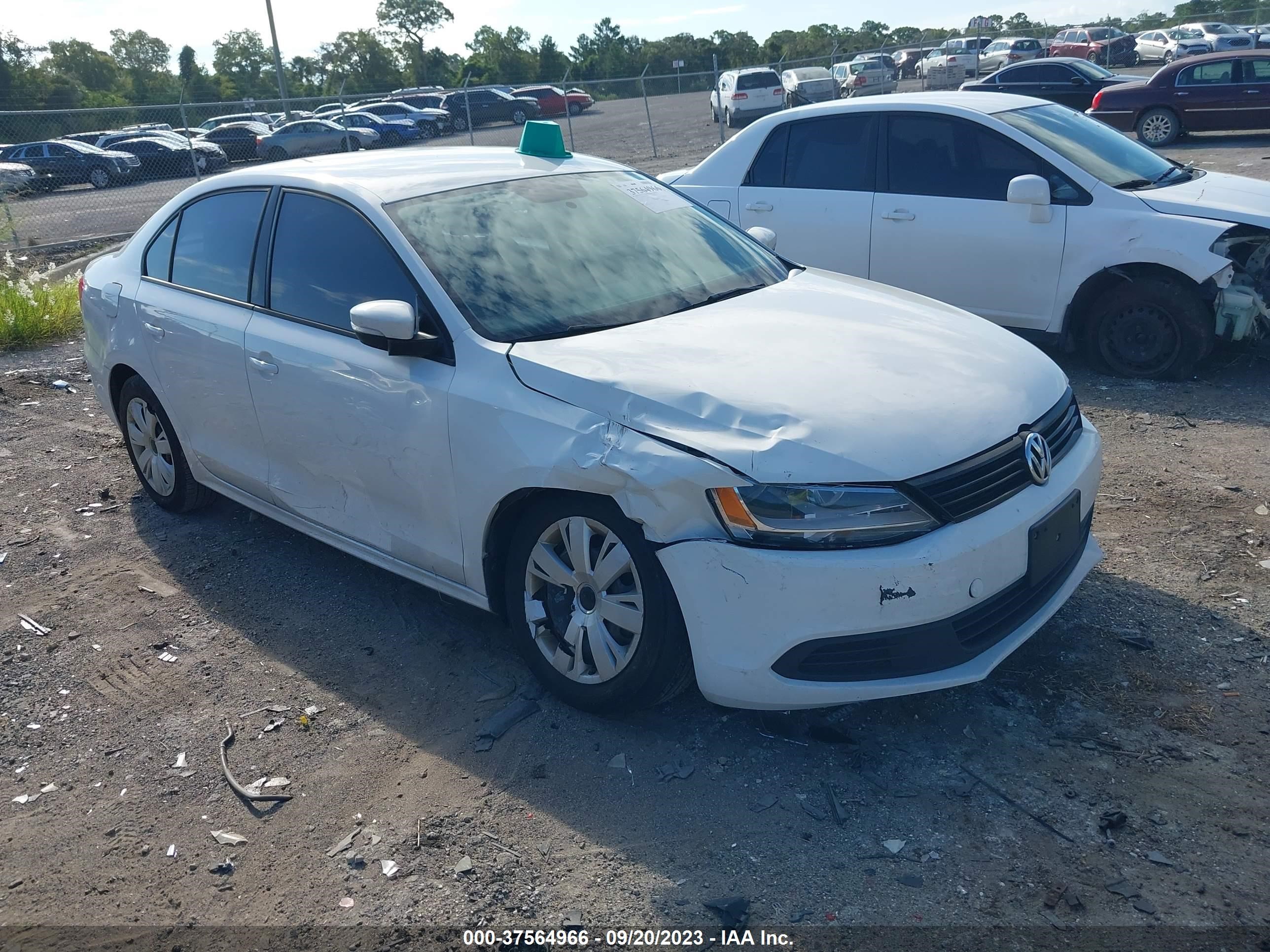 VOLKSWAGEN JETTA 2012 3vwdx7aj7cm389487