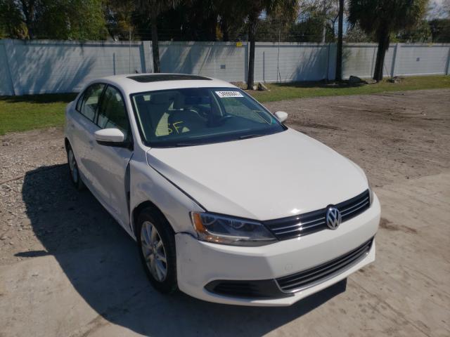 VOLKSWAGEN NULL 2013 3vwdx7aj7dm448507