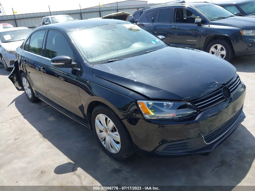 VOLKSWAGEN JETTA 2013 3vwdx7aj8dm370383