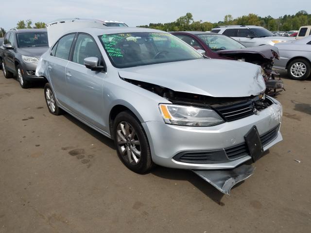 VOLKSWAGEN JETTA SE 2013 3vwdx7aj8dm445082