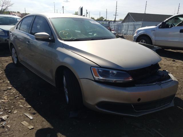 VOLKSWAGEN NULL 2013 3vwdx7aj9dm304957