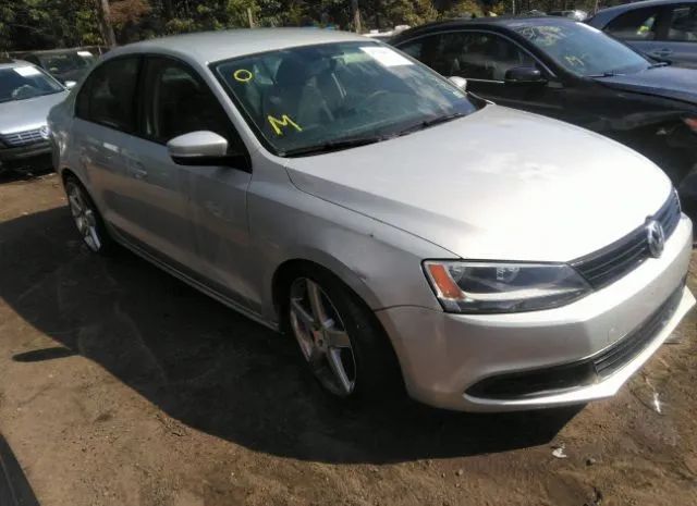 VOLKSWAGEN NULL 2011 3vwdz7aj1bm049910