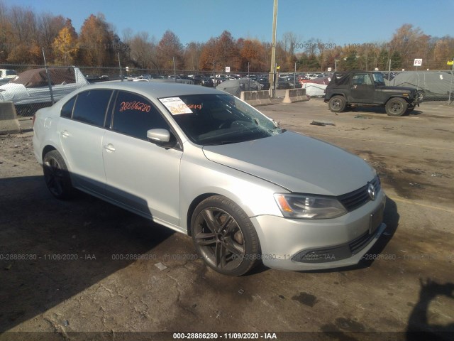 VOLKSWAGEN JETTA SEDAN 2011 3vwdz7aj4bm322189