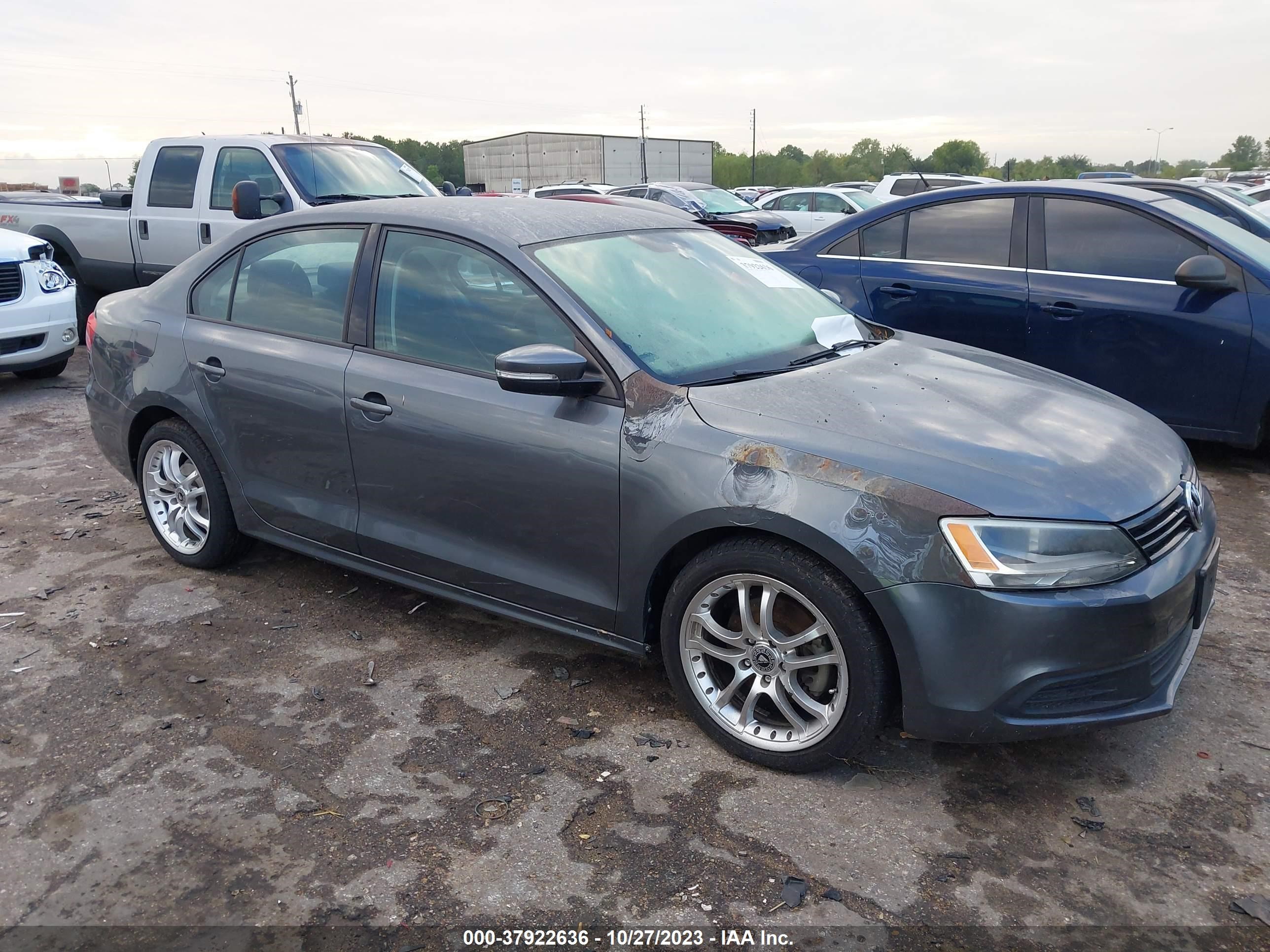 VOLKSWAGEN JETTA 2011 3vwdz7aj5bm375354