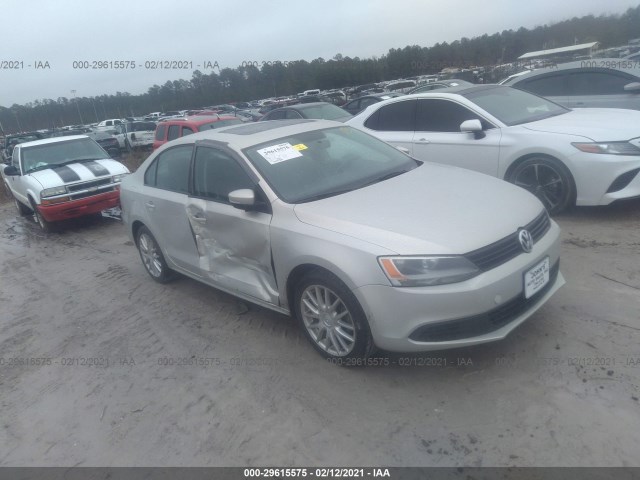 VOLKSWAGEN NULL 2011 3vwdz7aj6bm365724