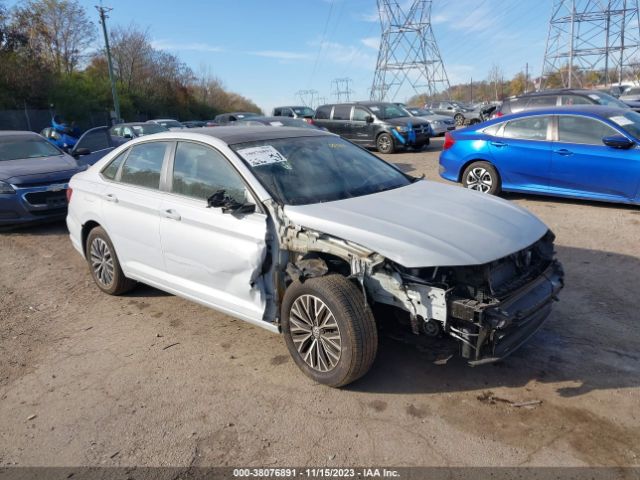 VOLKSWAGEN JETTA 2019 3vwe57bu9km007221