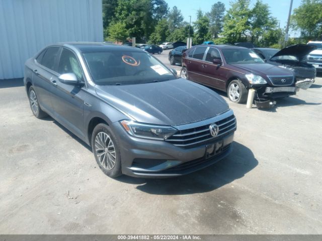 VOLKSWAGEN JETTA 2019 3vwe57buxkm062485