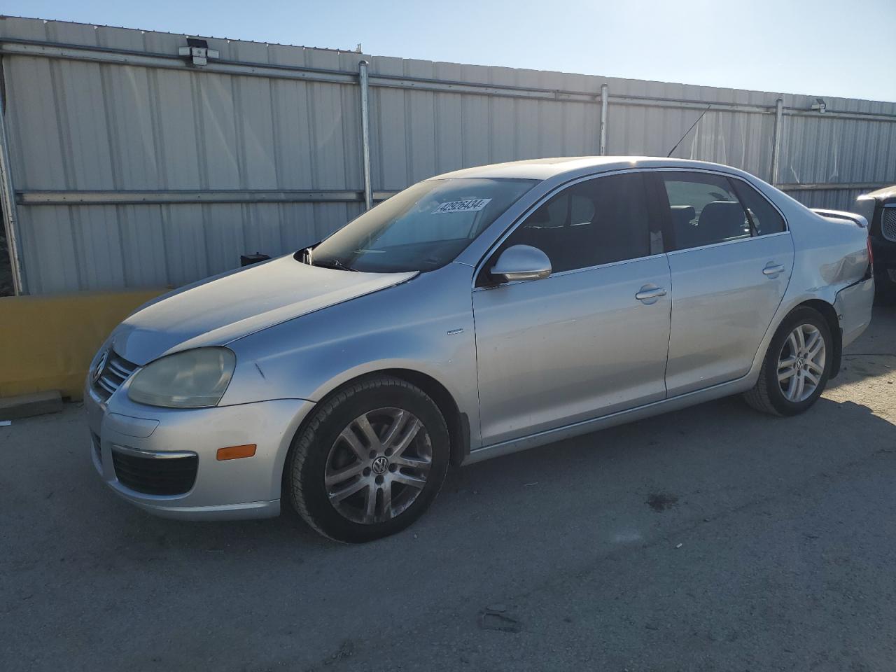 VOLKSWAGEN JETTA 2007 3vwef71k17m150877