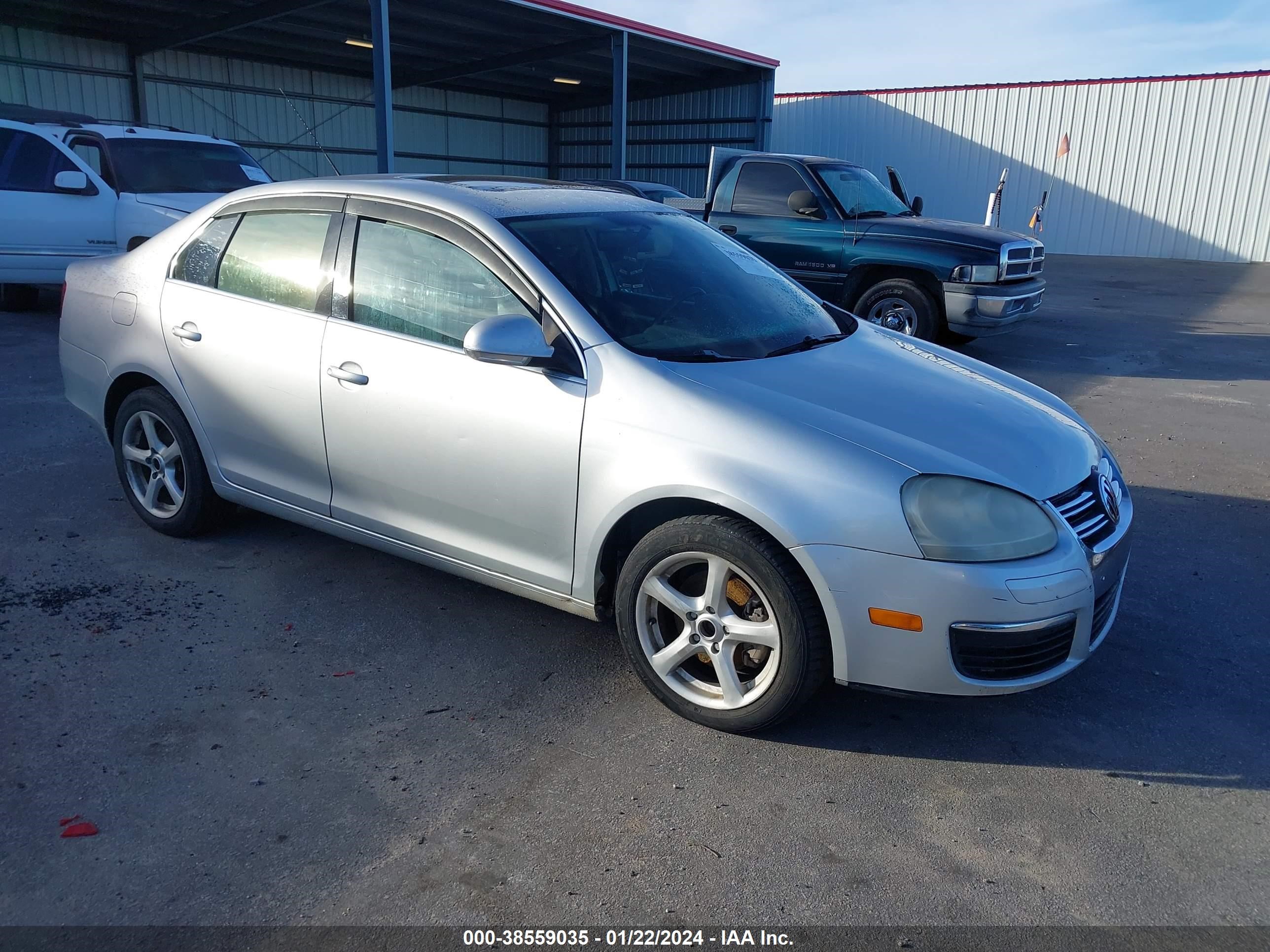 VOLKSWAGEN JETTA 2007 3vwef71k27m087675