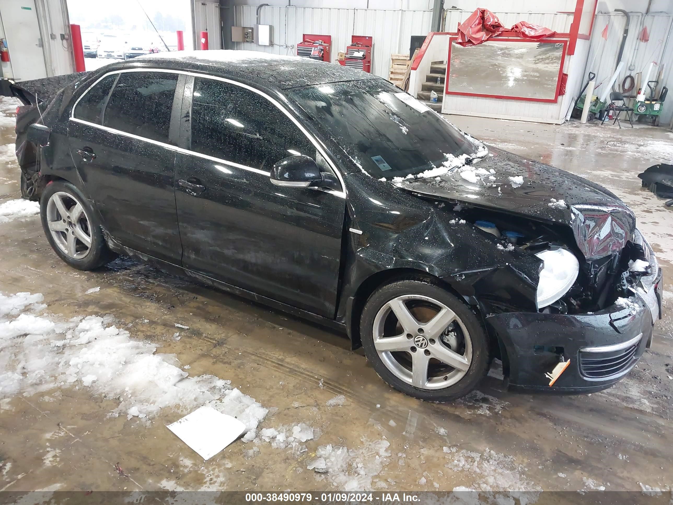 VOLKSWAGEN JETTA 2007 3vwef71k37m057696