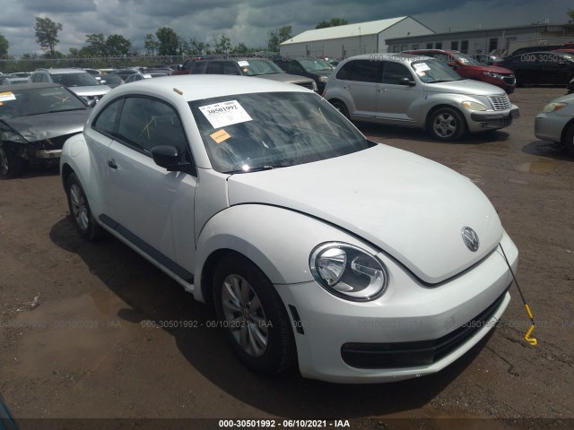 VOLKSWAGEN NULL 2016 3vwf17at1gm601107