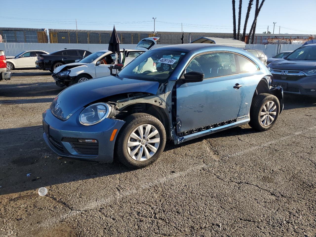 VOLKSWAGEN BEETLE 2017 3vwf17at1hm610634