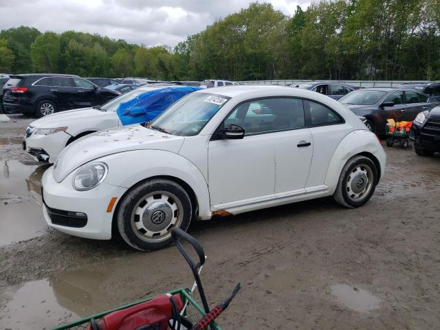 VOLKSWAGEN BEETLE 2015 3vwf17at5fm605420