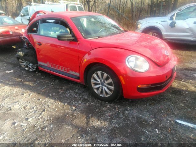 VOLKSWAGEN BEETLE 2015 3vwf17at5fm655220