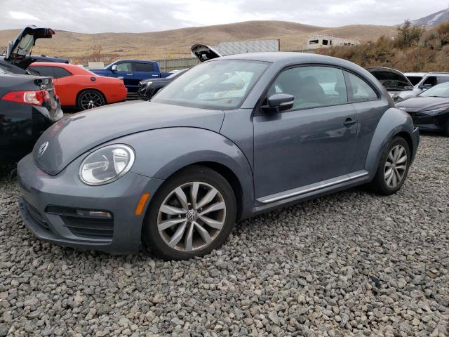 VOLKSWAGEN BEETLE 2017 3vwf17at6hm629762