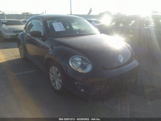 VOLKSWAGEN BEETLE 2017 3vwf17at7hm613201