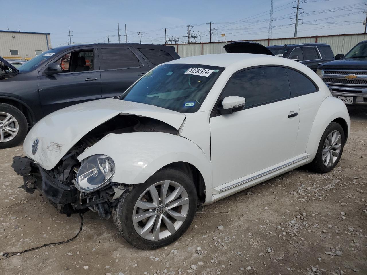 VOLKSWAGEN BEETLE 2017 3vwf17at7hm630726