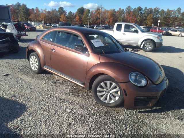 VOLKSWAGEN BEETLE 2017 3vwf17at8hm631304