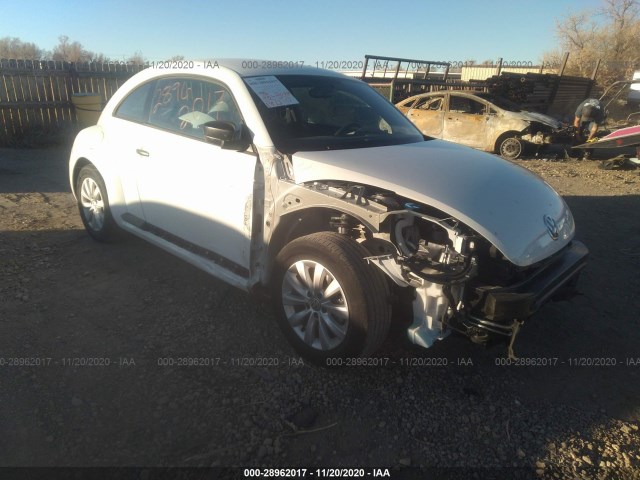 VOLKSWAGEN BEETLE 2018 3vwfd7at0jm711418