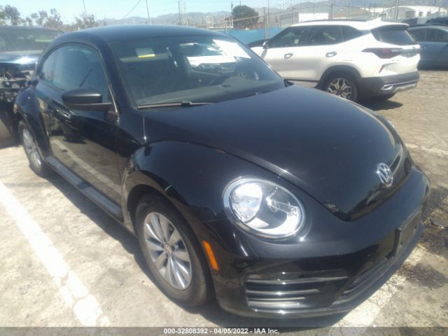 VOLKSWAGEN BEETLE 2018 3vwfd7at7jm717829