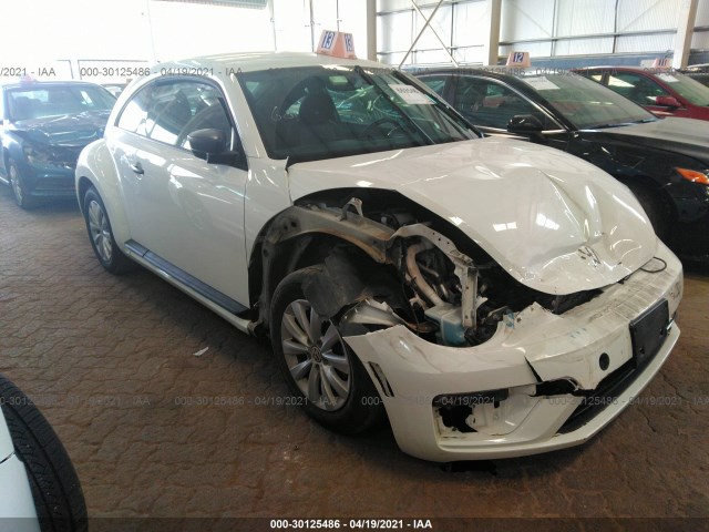 VOLKSWAGEN BEETLE 2018 3vwfd7at7jm723291