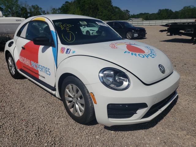 VOLKSWAGEN BUG 2018 3vwfd7at8jm717225