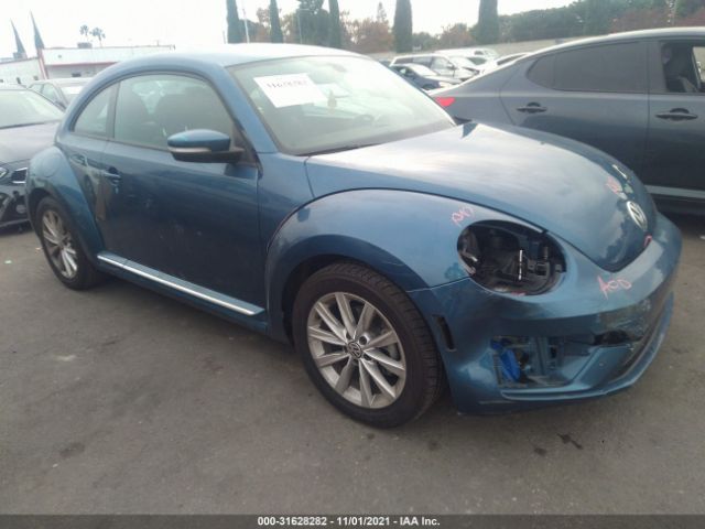 VOLKSWAGEN NULL 2018 3vwfd7atxjm702581