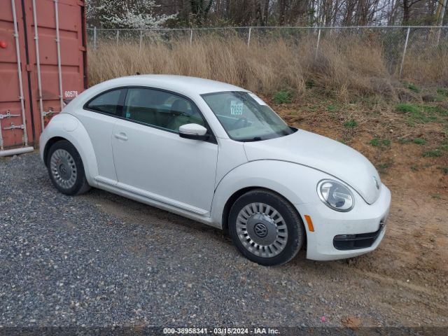 VOLKSWAGEN BEETLE 2016 3vwj07at0gm608384