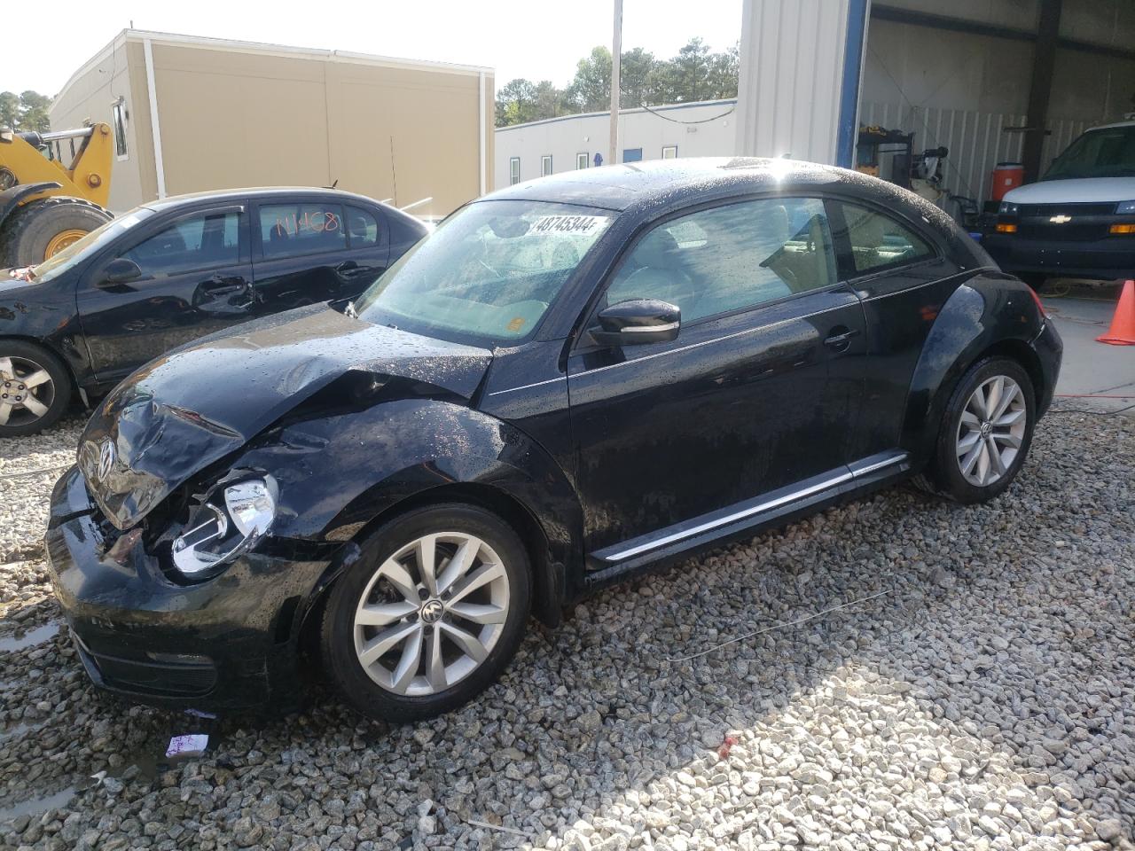 VOLKSWAGEN BEETLE 2015 3vwj07at5fm647017