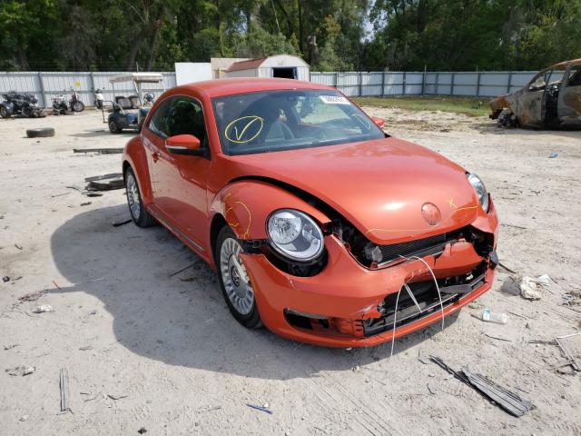 VOLKSWAGEN BEETLE SE 2016 3vwj07at5gm619171