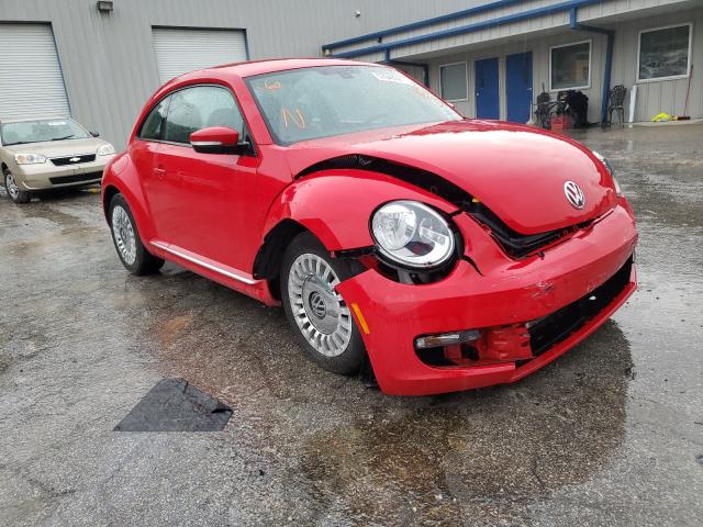 VOLKSWAGEN BEETLE SE 2016 3vwj17at7gm613885