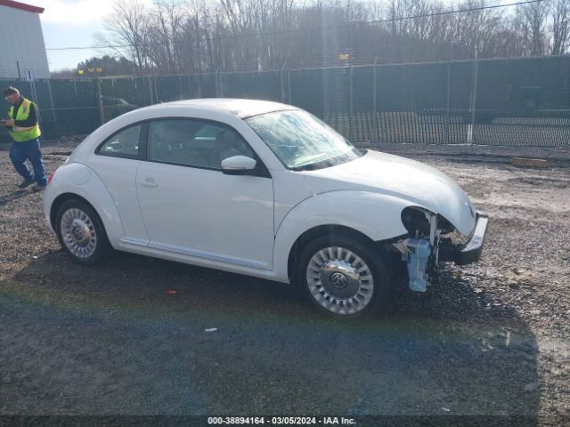 VOLKSWAGEN BEETLE 2015 3vwj17at8fm630211