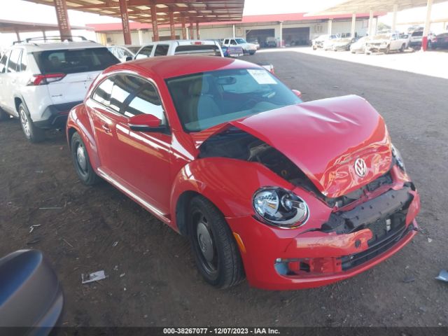 VOLKSWAGEN BEETLE 2015 3vwj17at9fm632128