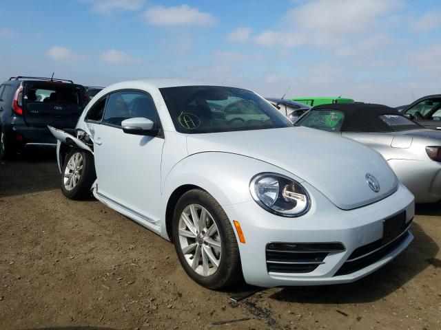 VOLKSWAGEN BEETLE SE 2017 3vwj17at9hm628325