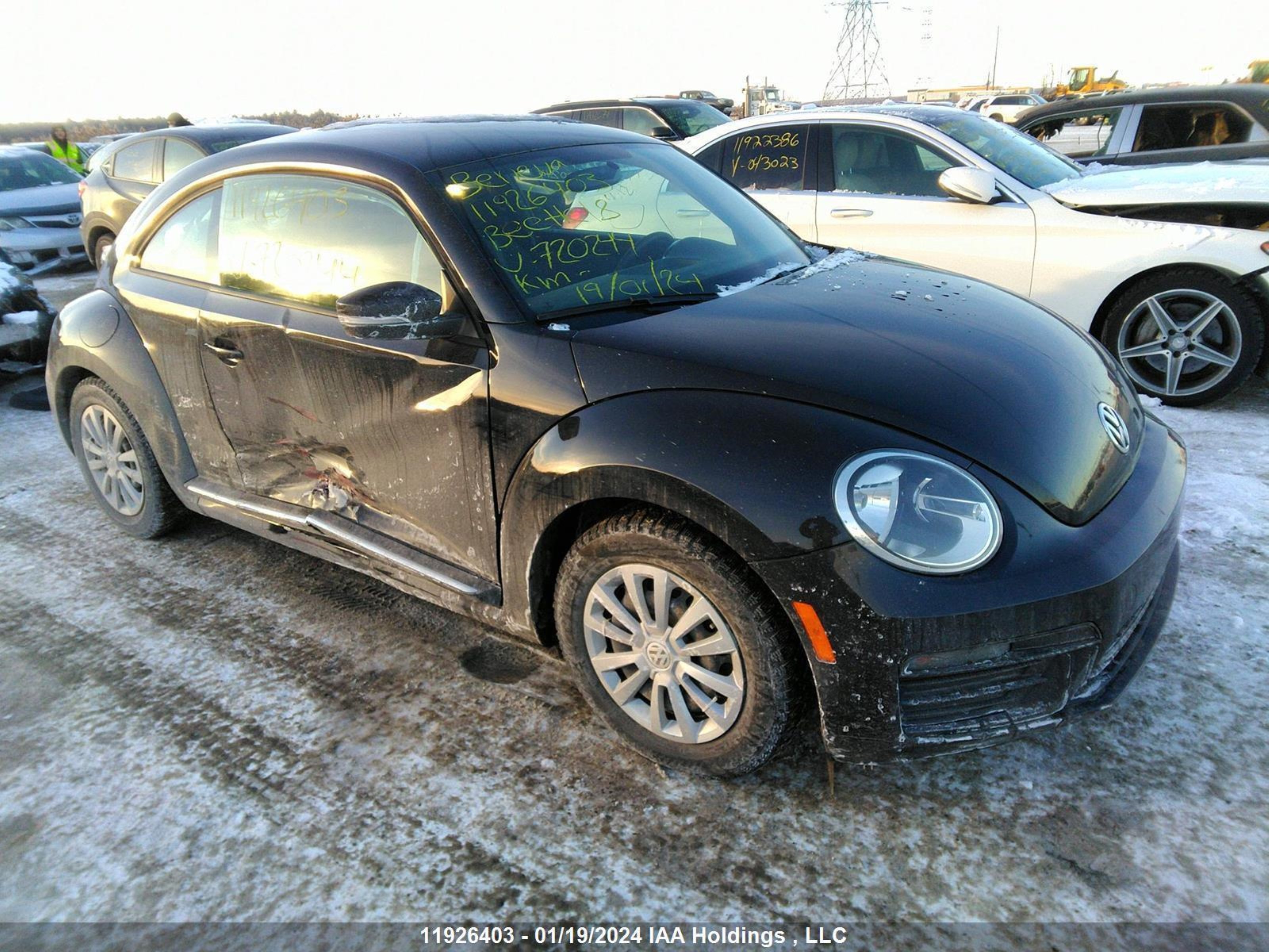 VOLKSWAGEN BEETLE 2018 3vwjd7at2jm720244