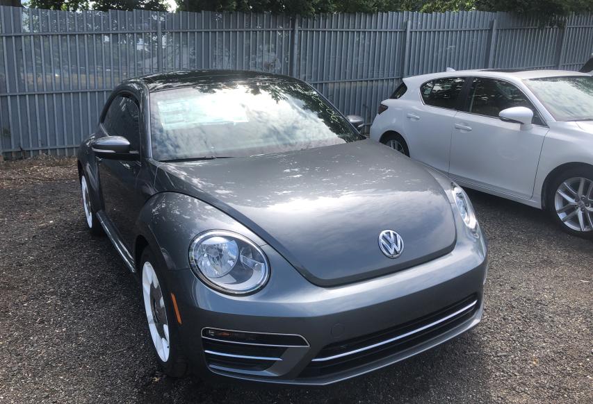 VOLKSWAGEN BEETLE SE 2019 3vwjd7at4km714477